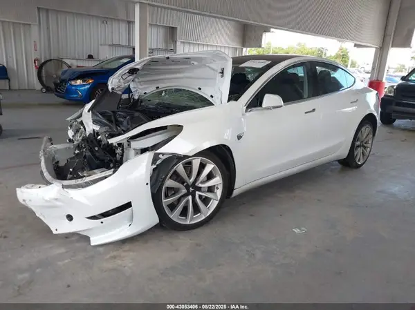 5YJ3E1EA1JF031959 2018 TESLA MODEL 3 - Image 2