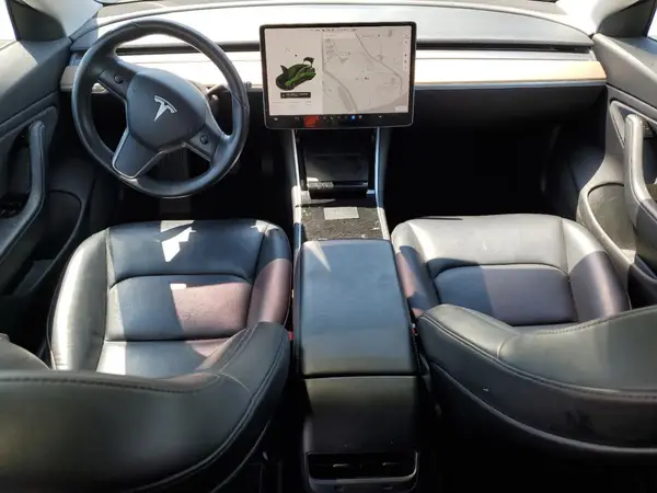 5YJ3E1EA1JF033887 2018 TESLA MODEL 3 - Image 8
