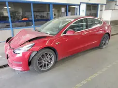 5YJ3E1EA1JF034098 2018 TESLA MODEL 3