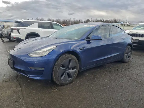 5YJ3E1EA1JF034165 2018 TESLA MODEL 3 - Image 1