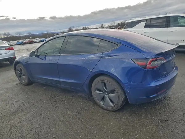 5YJ3E1EA1JF034165 2018 TESLA MODEL 3 - Image 2