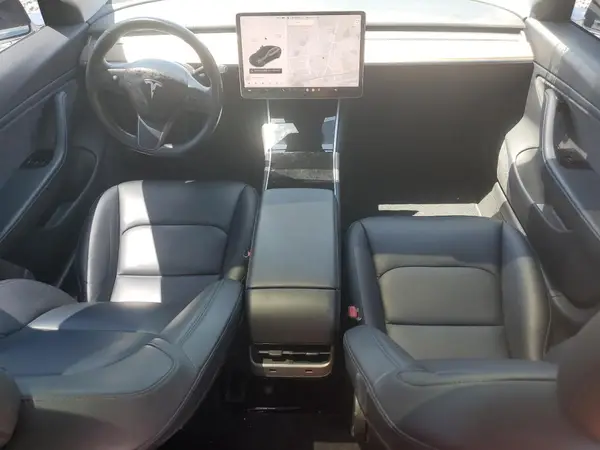 5YJ3E1EA1JF034411 2018 TESLA MODEL 3 - Image 8
