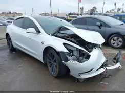 5YJ3E1EA1JF038751 2018 TESLA MODEL 3