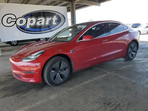 5YJ3E1EA1JF039947 2018 TESLA MODEL 3 - Image 1