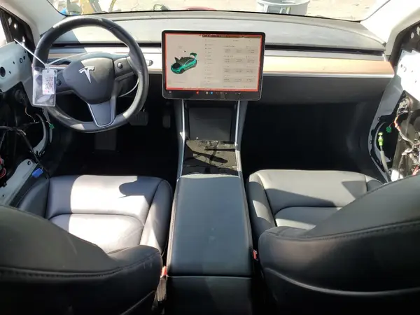 5YJ3E1EA1JF040077 2018 TESLA MODEL 3 - Image 8