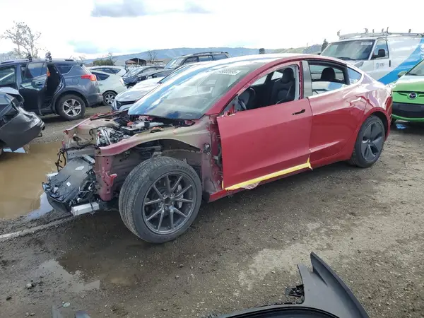 5YJ3E1EA1JF040838 2018 TESLA MODEL 3 - Image 1