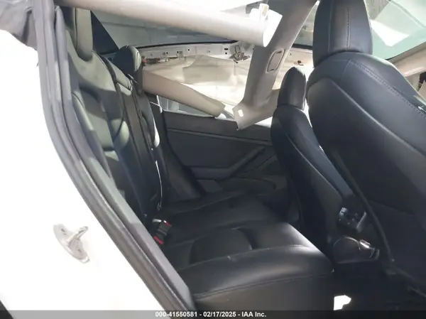 5YJ3E1EA1JF044551 2018 TESLA MODEL 3 - Image 8