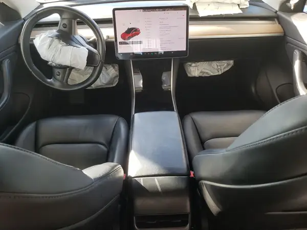5YJ3E1EA1JF044923 2018 TESLA MODEL 3 - Image 8