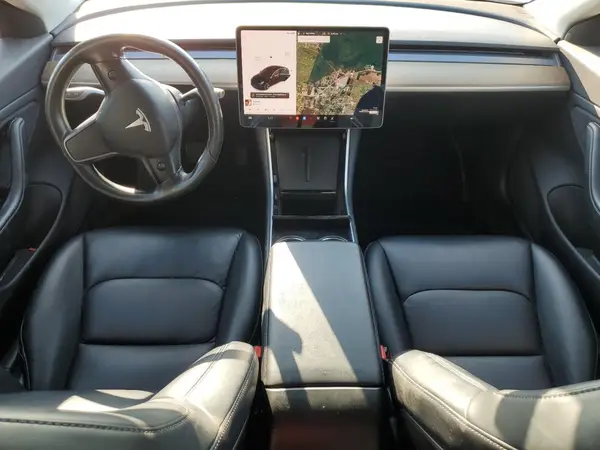 5YJ3E1EA1JF045747 2018 TESLA MODEL 3 - Image 8