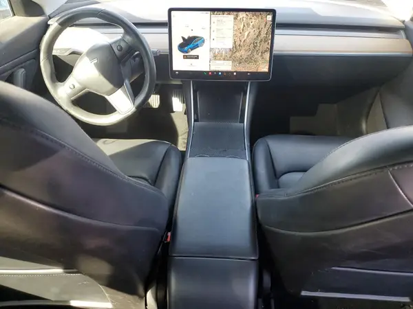 5YJ3E1EA1JF049796 2018 TESLA MODEL 3 - Image 8