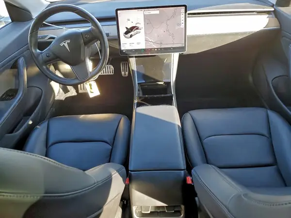 5YJ3E1EA1JF051032 2018 TESLA MODEL 3 - Image 8