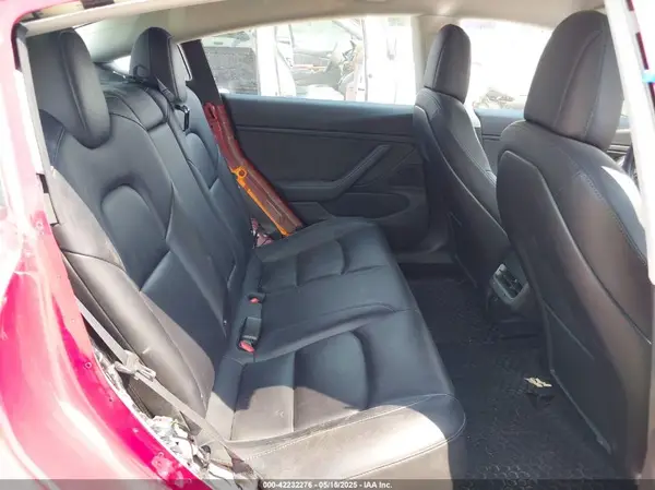 5YJ3E1EA1JF051340 2018 TESLA MODEL 3 - Image 8