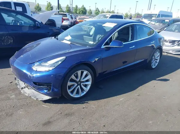 5YJ3E1EA1JF053010 2018 TESLA MODEL 3 - Image 2