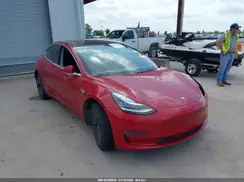 5YJ3E1EA1JF058031 2018 TESLA MODEL 3
