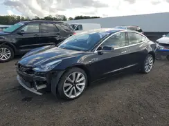 5YJ3E1EA1JF070910 2018 TESLA MODEL 3