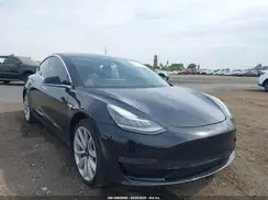 5YJ3E1EA1JF071068 2018 TESLA MODEL 3