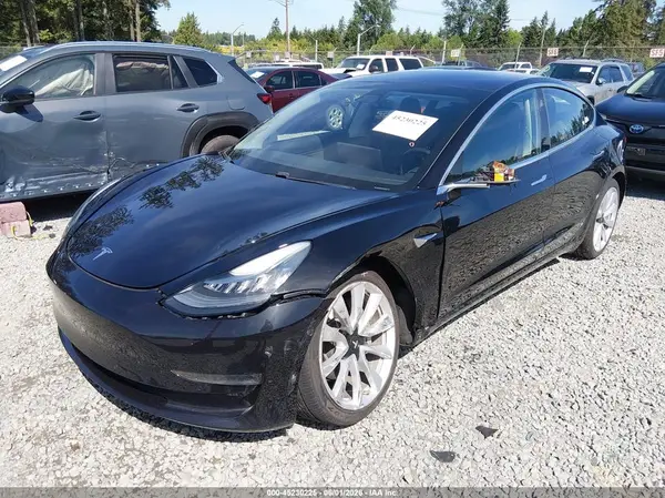 5YJ3E1EA1JF071135 2018 TESLA MODEL 3 - Image 2