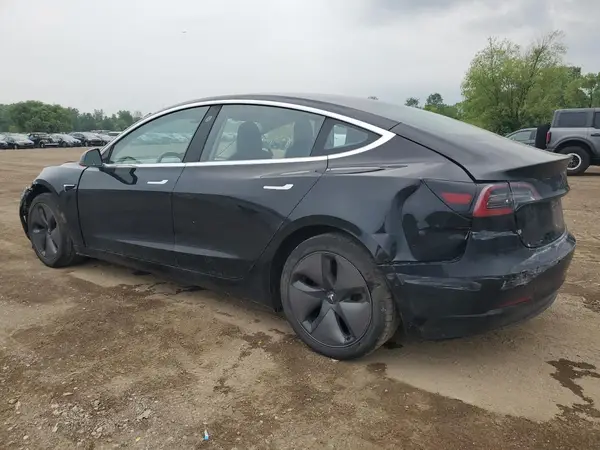 5YJ3E1EA1JF078425 2018 TESLA MODEL 3 - Image 2