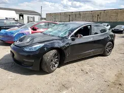 5YJ3E1EA1JF089134 2018 TESLA MODEL 3