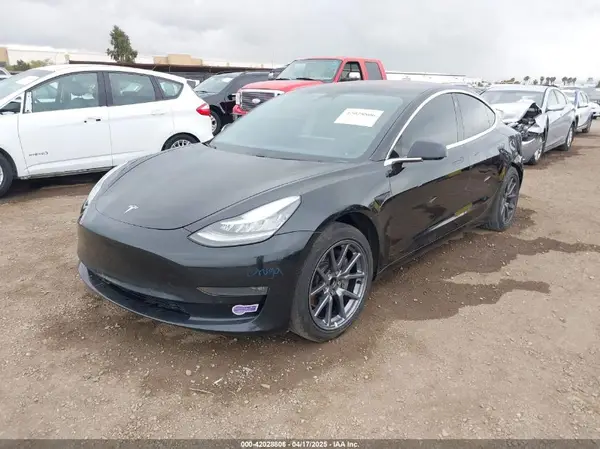 5YJ3E1EA1JF089196 2018 TESLA MODEL 3 - Image 2