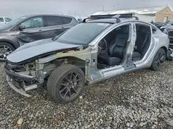 5YJ3E1EA1JF095368 2018 TESLA MODEL 3