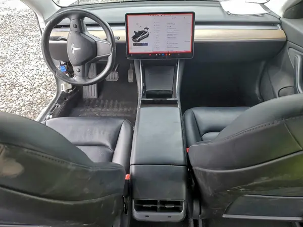 5YJ3E1EA1JF095368 2018 TESLA MODEL 3 - Image 8