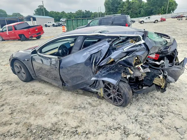 5YJ3E1EA1JF101640 2018 TESLA MODEL 3 - Image 2