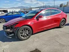 5YJ3E1EA1JF102738 2018 TESLA MODEL 3