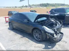 5YJ3E1EA1JF123363 2018 TESLA MODEL 3