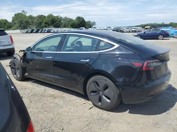 5YJ3E1EA1JF152734 2018 TESLA MODEL 3 - Image 2