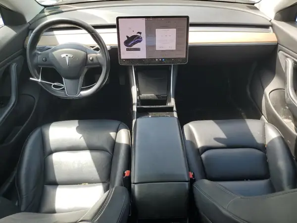 5YJ3E1EA1JF152734 2018 TESLA MODEL 3 - Image 8