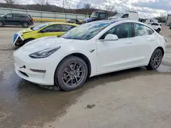 5YJ3E1EA1JF153219 2018 TESLA MODEL 3