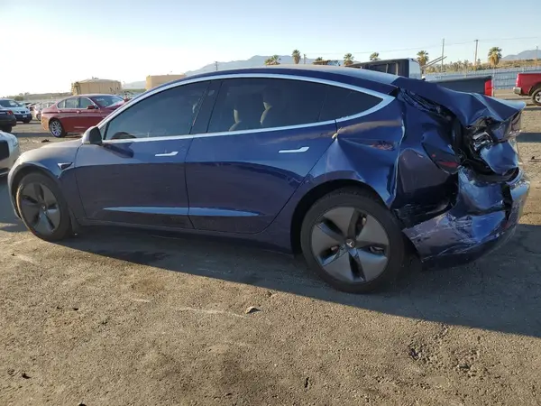 5YJ3E1EA1JF155696 2018 TESLA MODEL 3 - Image 2