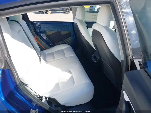 5YJ3E1EA1JF155925 2018 TESLA MODEL 3 - Image 8