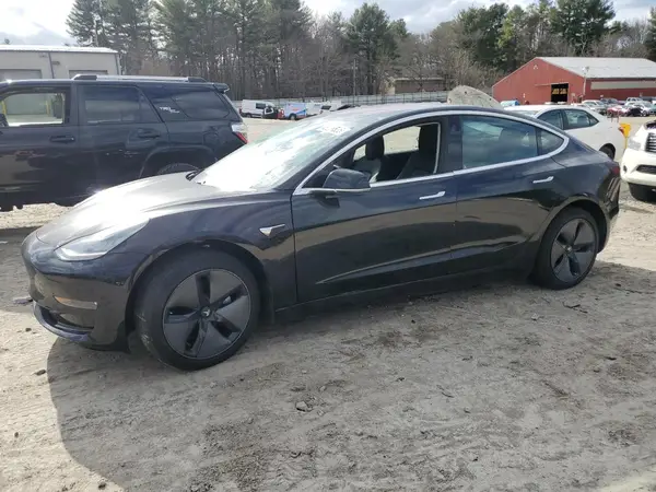 5YJ3E1EA1JF157349 2018 TESLA MODEL 3 - Image 1