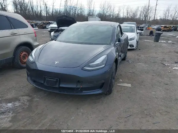 5YJ3E1EA1JF157710 2018 TESLA MODEL 3 - Image 2
