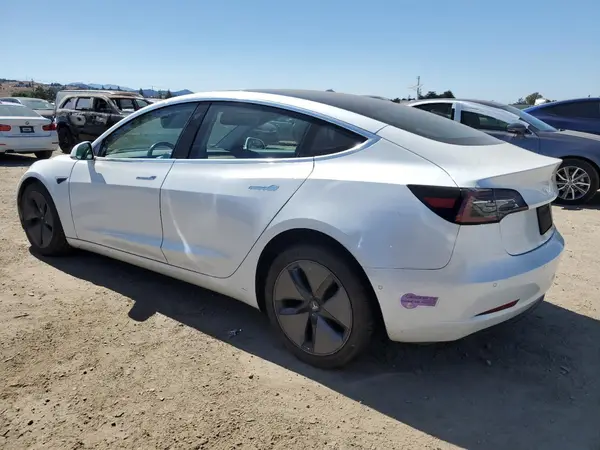 5YJ3E1EA1JF162566 2018 TESLA MODEL 3 - Image 2