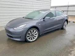 5YJ3E1EA1JF163460 2018 TESLA MODEL 3