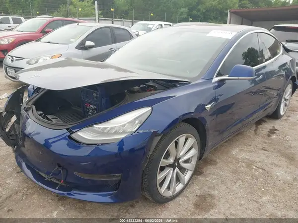 5YJ3E1EA1JF164463 2018 TESLA MODEL 3 - Image 2