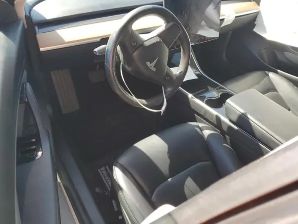 5YJ3E1EA1JF164737 2018 TESLA MODEL 3 - Image 8