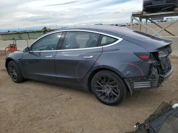 5YJ3E1EA1JF167623 2018 TESLA MODEL 3 - Image 2