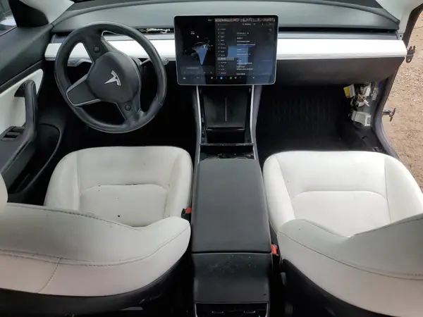 5YJ3E1EA1JF167623 2018 TESLA MODEL 3 - Image 8