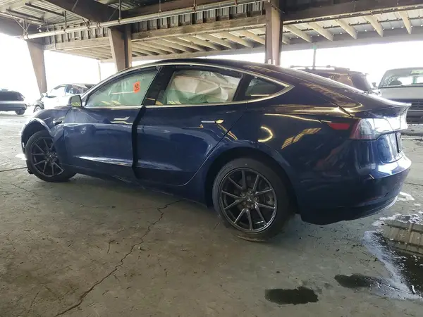 5YJ3E1EA1JF168142 2018 TESLA MODEL 3 - Image 2
