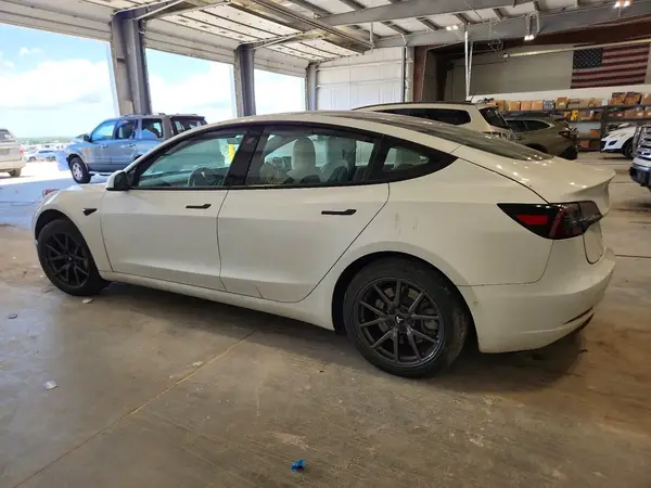 5YJ3E1EA1JF168514 2018 TESLA MODEL 3 - Image 2