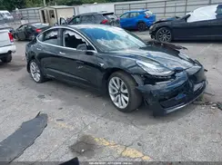 5YJ3E1EA1JF171249 2018 TESLA MODEL 3