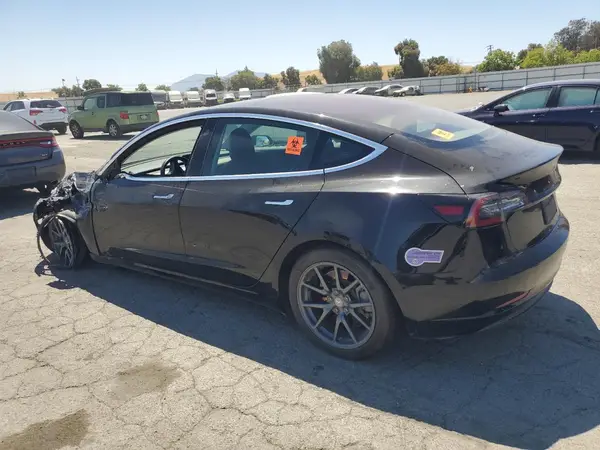 5YJ3E1EA1JF171901 2018 TESLA MODEL 3 - Image 2