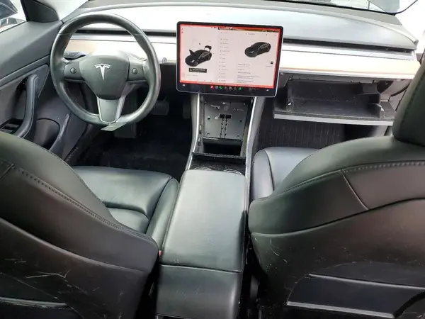 5YJ3E1EA1JF172532 2018 TESLA MODEL 3 - Image 8