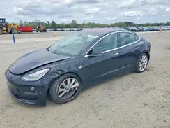 5YJ3E1EA1JF176290 2018 TESLA MODEL 3