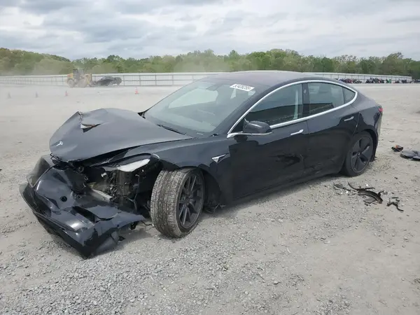 5YJ3E1EA1KF189977 2019 TESLA MODEL 3 - Image 1