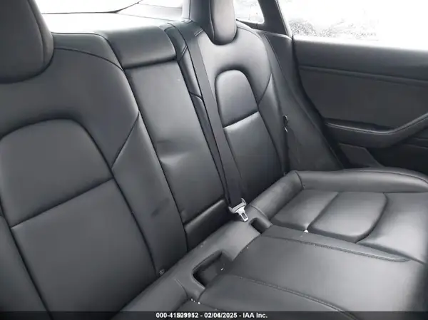 5YJ3E1EA1KF191082 2019 TESLA MODEL 3 - Image 8